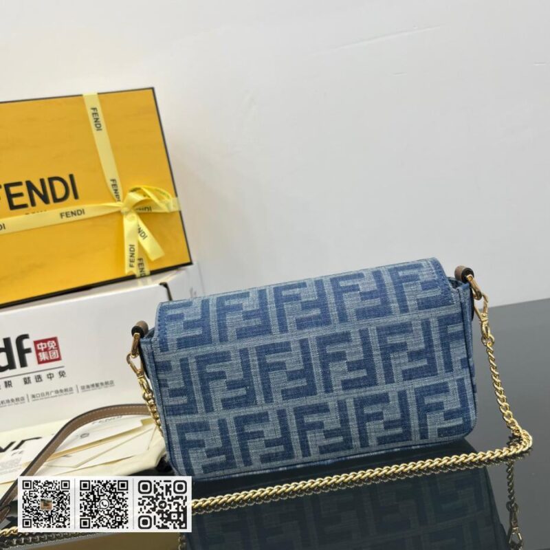 Fendi Baguette小号包 - Image 3