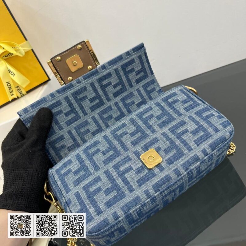 Fendi Baguette小号包 - Image 7