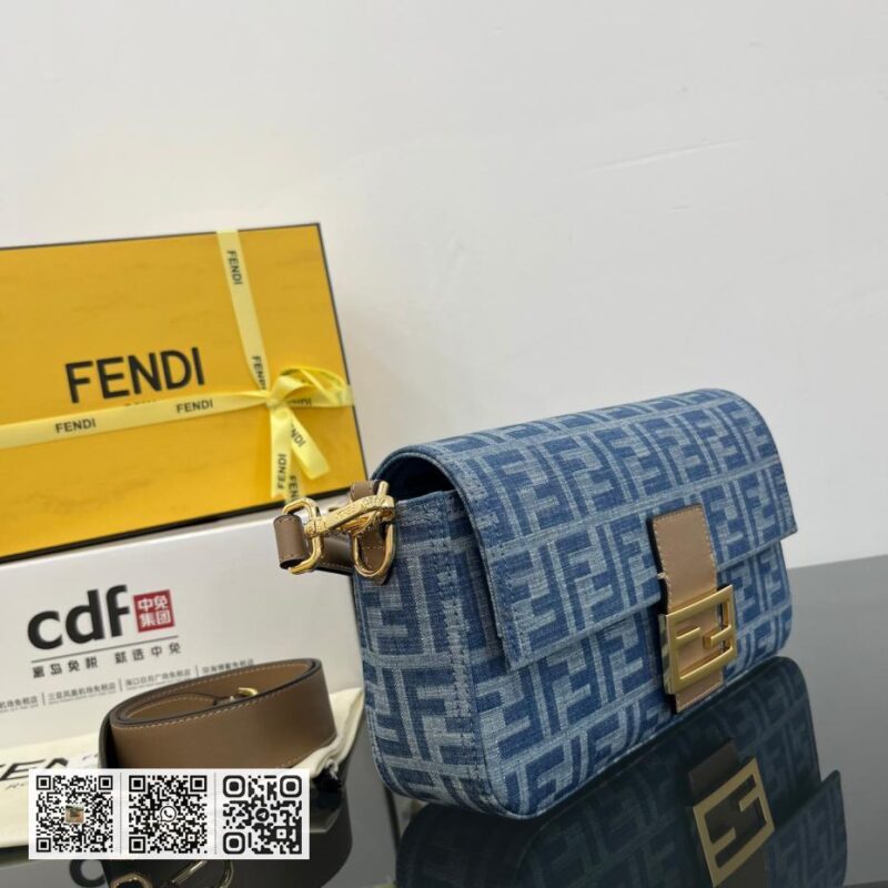 Fendi Baguette小号包 - Image 2
