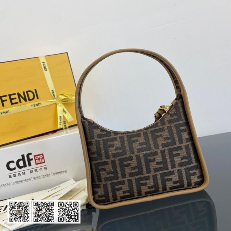 Fendi Fende ssence迷你hobo包 - Image 3