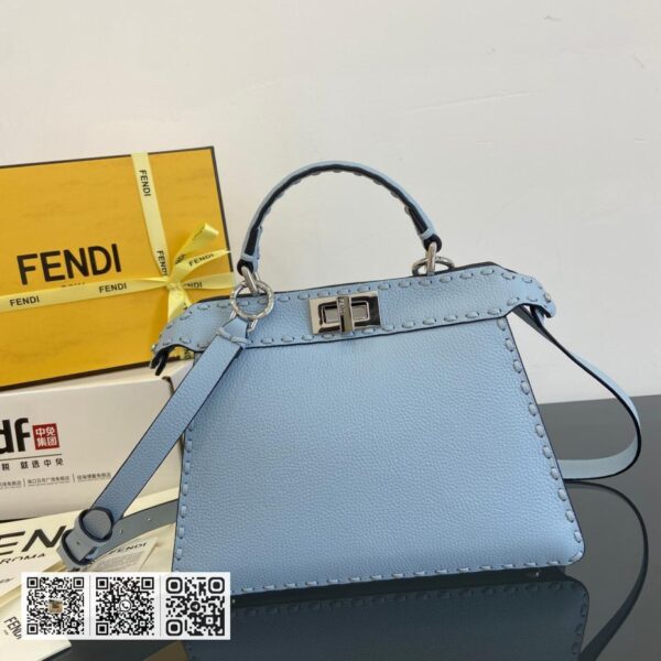 Fendi Peekaboo ISeeU小号包