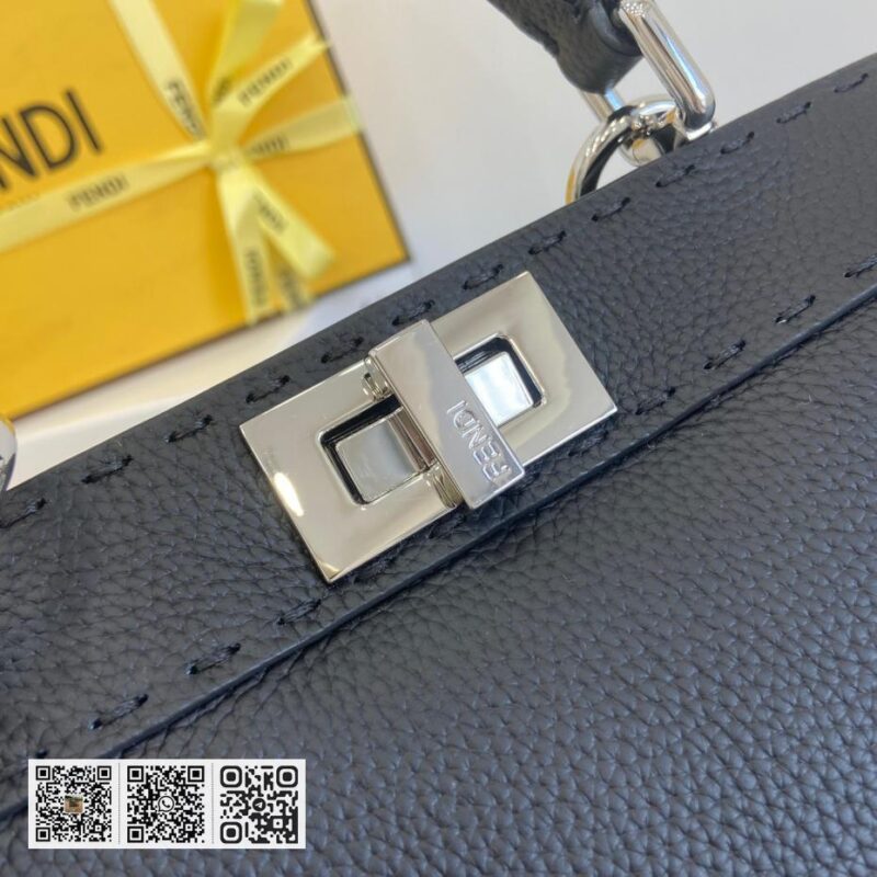 Fendi Peekaboo ISeeU小号包 - Image 5
