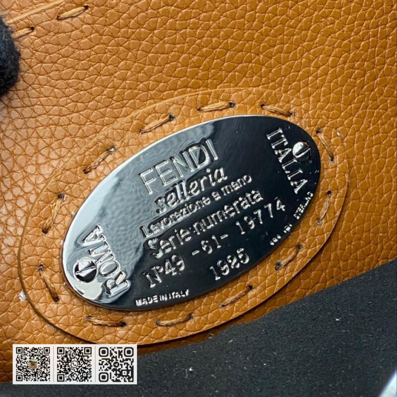 Fendi Peekaboo ISeeU小号包 - Image 8