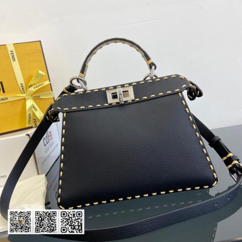 Fendi Peekaboo ISeeU小号包 - Image 3