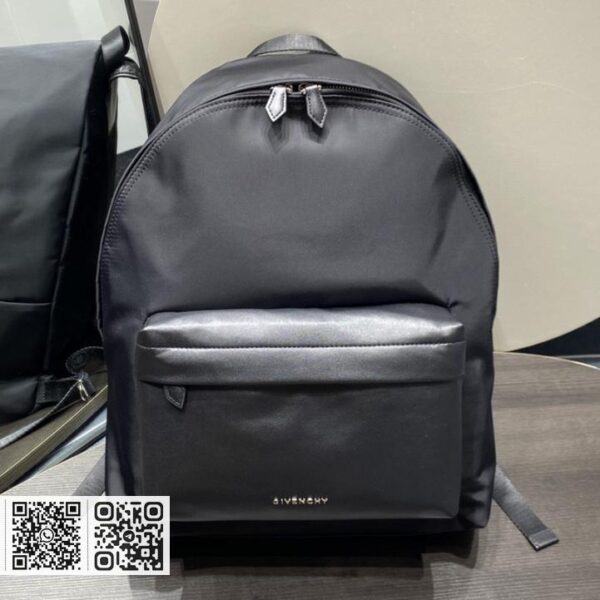 Givenchy双肩背包 专柜同步