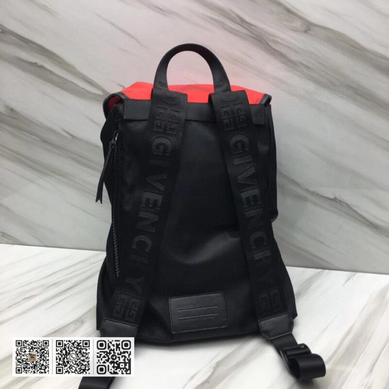 GIVENCHY纪梵新款背包 - Image 2