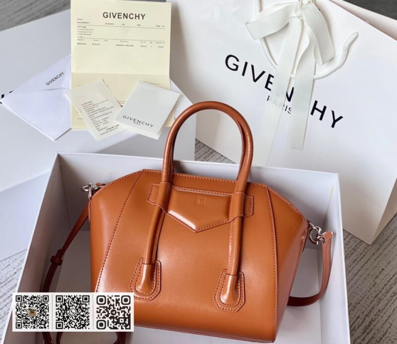 Givenchy Antignoa 原厂小牛皮 - Image 2