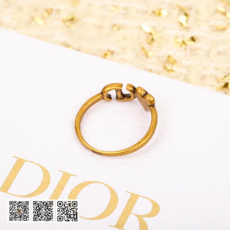 Dior复古爱心珠戒指 - Image 3