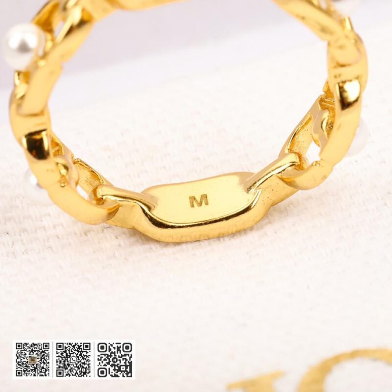 Dior椭圆珍珠戒指 - Image 3