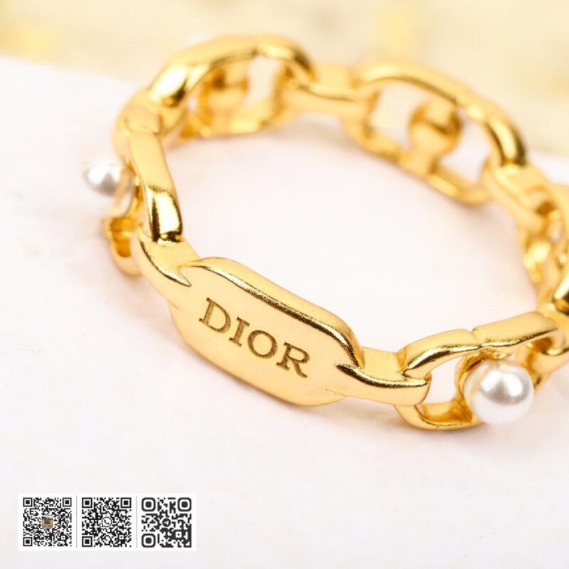 Dior椭圆珍珠戒指 - Image 4