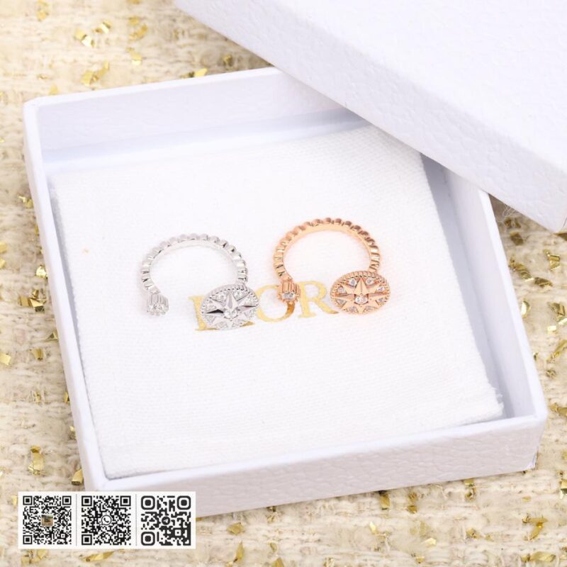 Dior罗盘开口戒指
