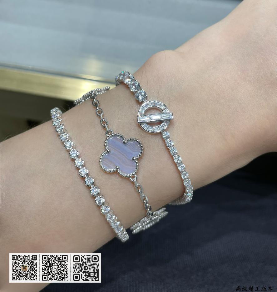 Hermes 925纯银方钻手链