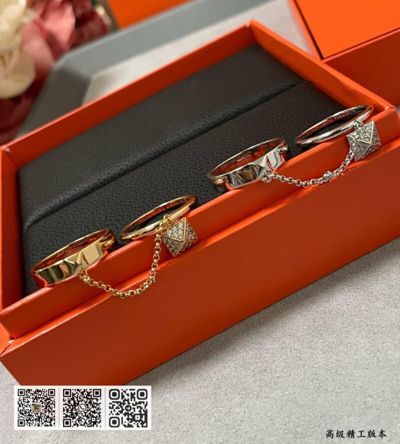 Hermes V金二合一铆钉戒指 - Image 6