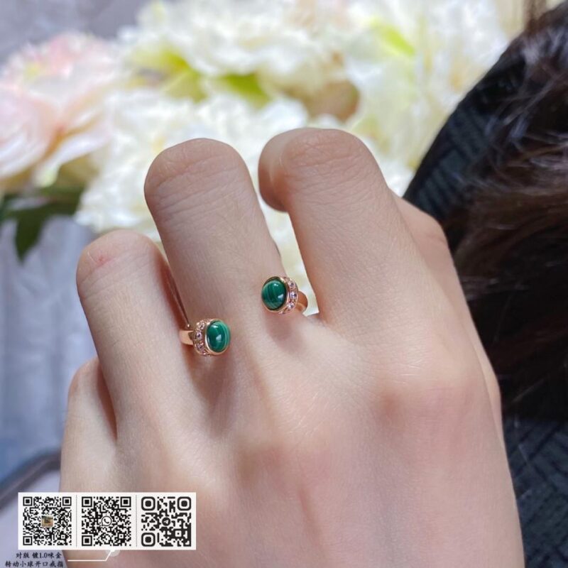Piaget 红玉髓满钻天然孔雀石