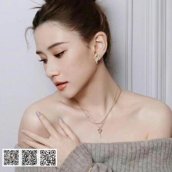 Tiffany满钻T绳结钥匙耳钉