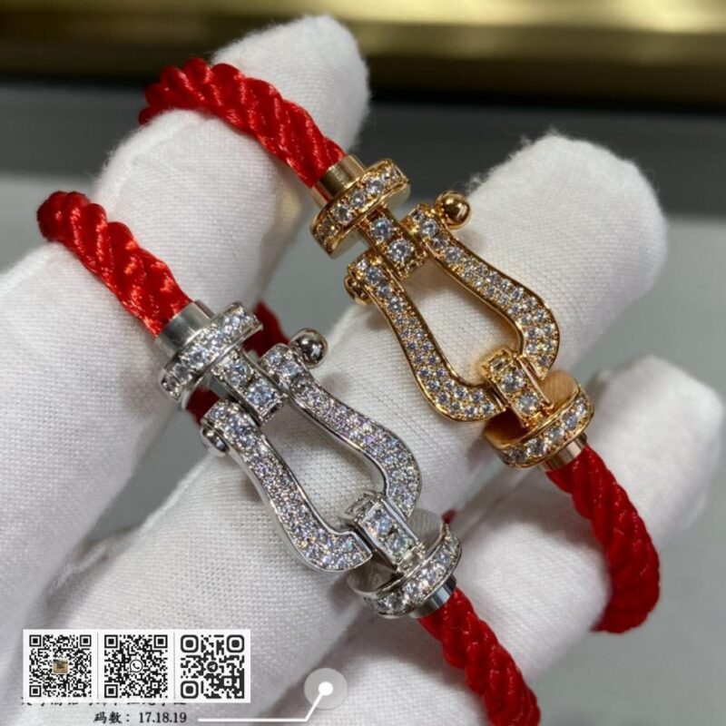 Fred大号满钻马蹄扣红绳手链