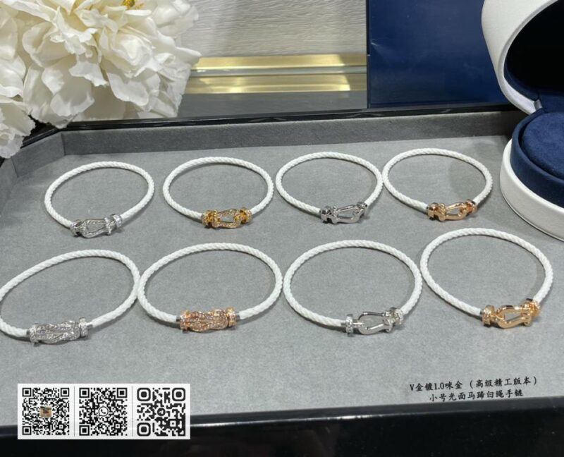 Fred小号光面马蹄白绳手链 - Image 7