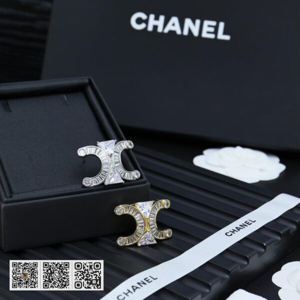 Celine 凯旋门 满钻字母胸针 (1C11)