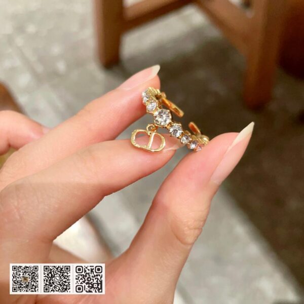 Dior 满钻系列造型CD字母戒指(5509)