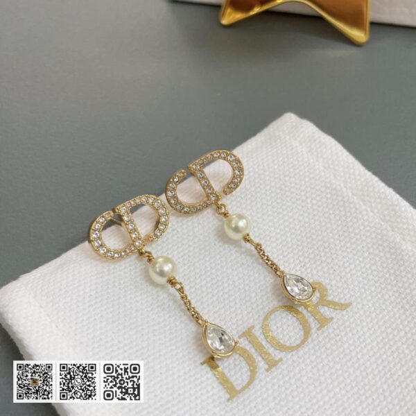 Dior CD吊珠水钻耳环(E9E3)
