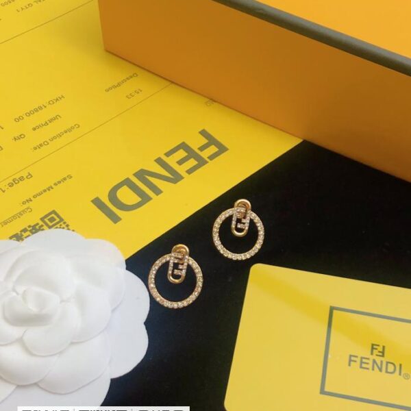 FENDI logo耳环 (3FF7)