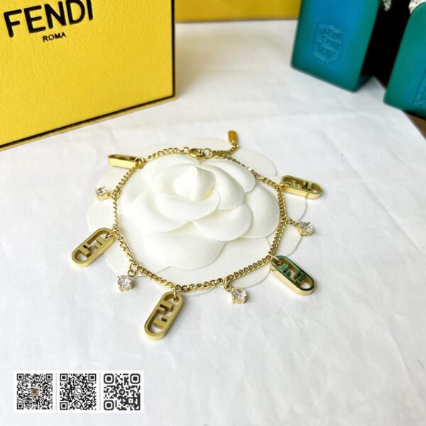 FENDI新款O”Lock小FF手链(E53E)