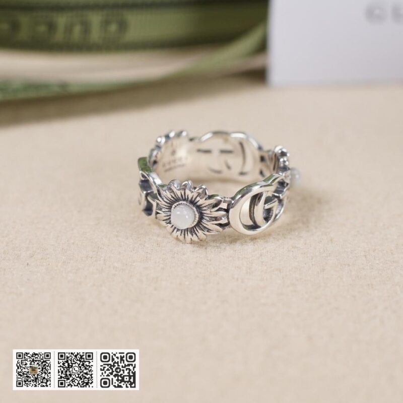 通体925纯银 Gucci 互扣式双g小雏菊复古戒指 (238B) - Image 5