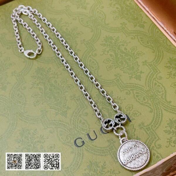 Gucci 最新商品链Anger Forest系列双g(4E6C)