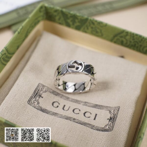通体925纯银 Gucci 双g互扣式镂空戒指纯银打造(7A1C)