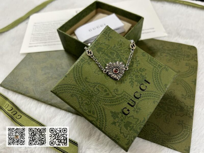 Gucci 双G心形宝石手链 (10A2) - Image 6