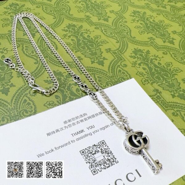 Gucci 最新商品链Anger Forest系列双g(2CFE)