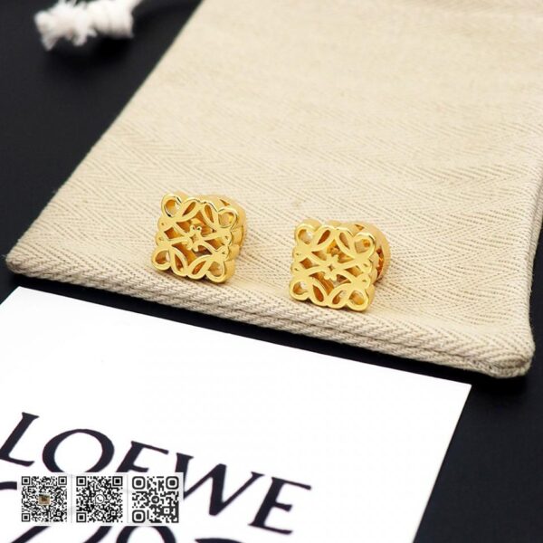 Loewe Anagram 立方体耳环(5EF8)