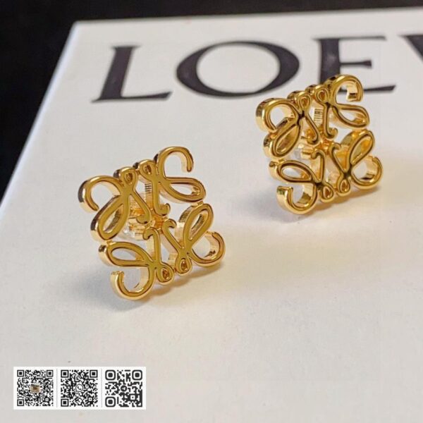 Loewe新款 复古金色正方形小耳环 (F950)