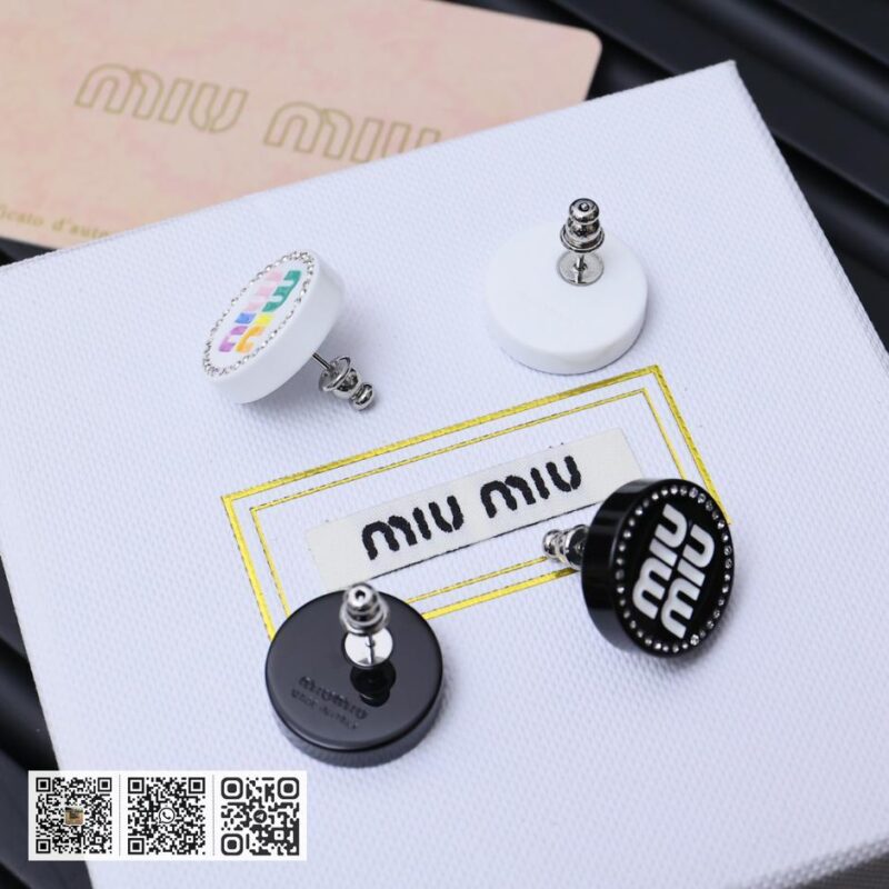 Miu miu 压克力树脂圆形耳环(D535) - Image 4
