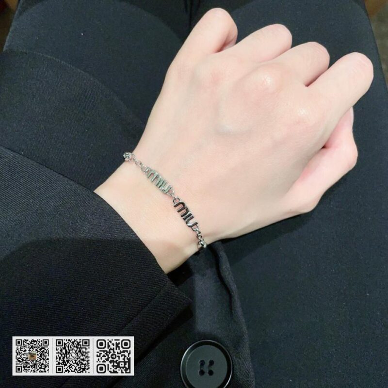 Miu miu 字母手链(4E90) - Image 2