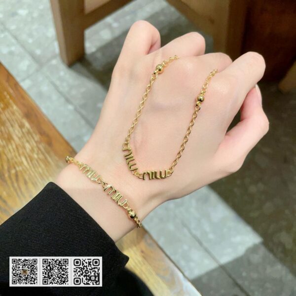 Miu miu 字母项链(8A56)