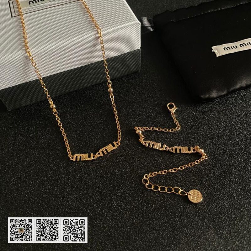 Miu miu 字母项链(8A56) - Image 10