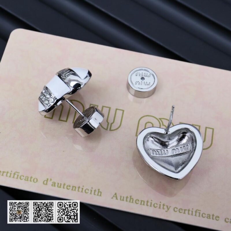Miu miu 珐琅爱心耳环(CF69) - Image 4