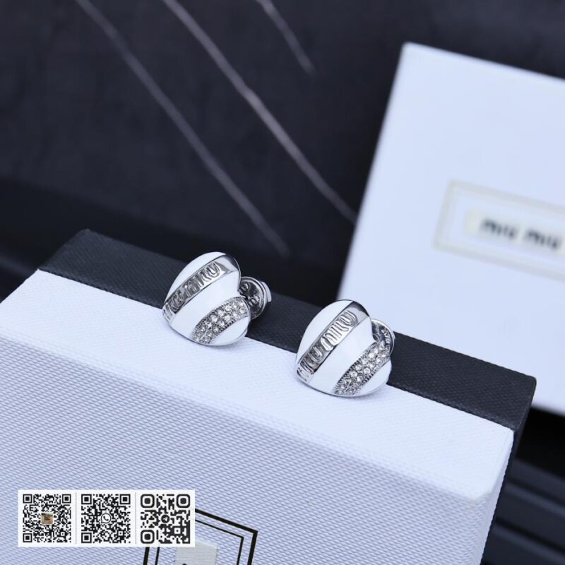 Miu miu 珐琅爱心耳环(CF69) - Image 6