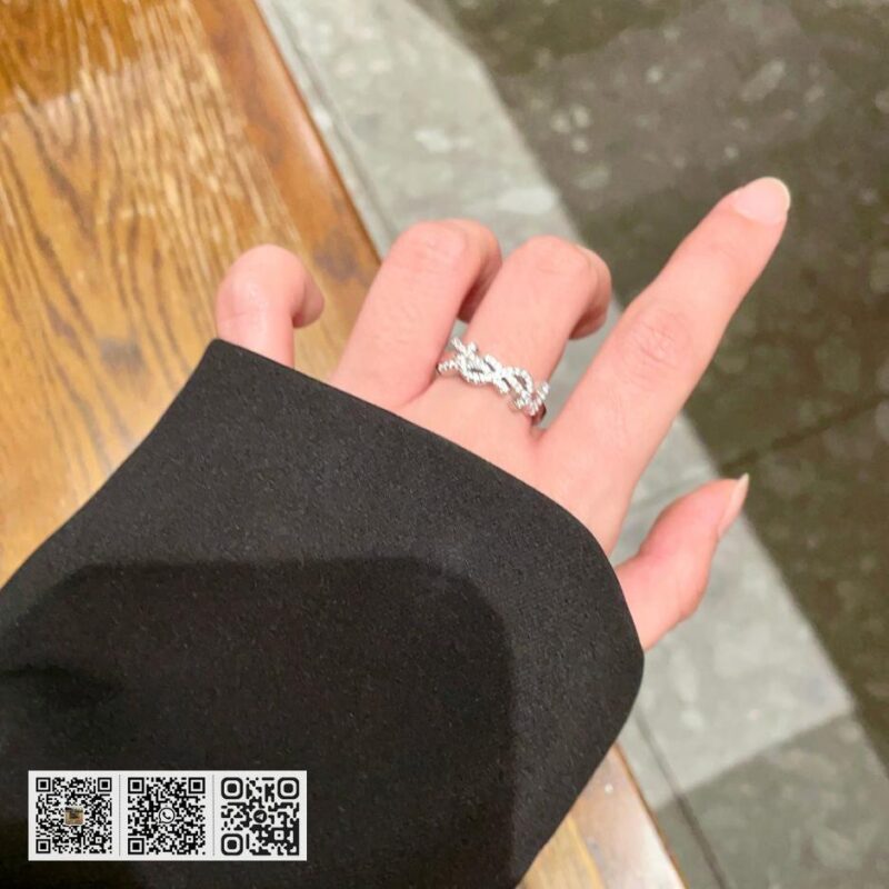 新款圣罗兰字母满钻戒指 (4D15) - Image 3