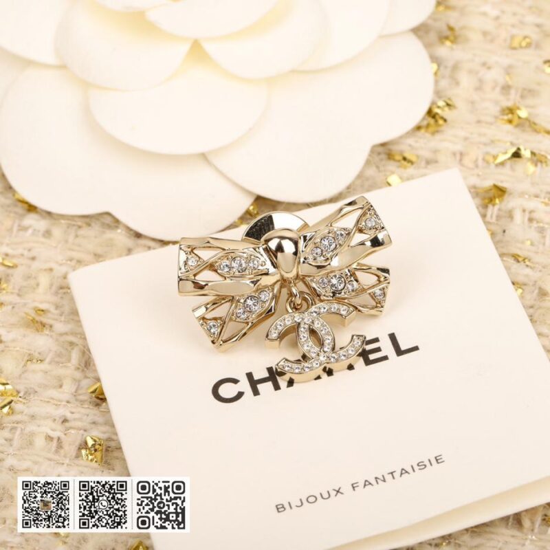 Chanel 镂空蝴蝶结吊c小号胸针 - Image 2