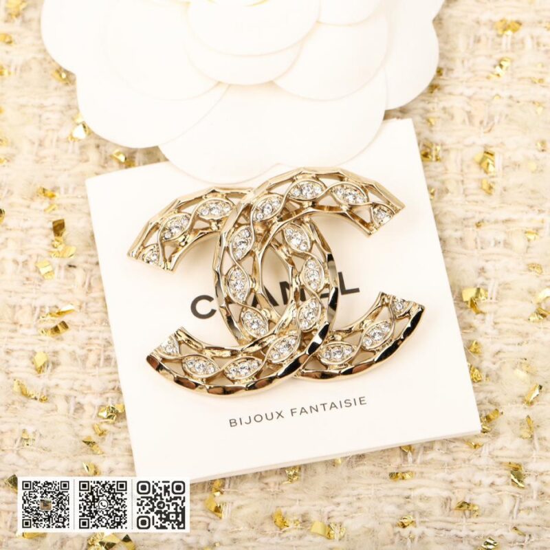Chanel 水钻镂空双C胸针 施华洛钻 - Image 3