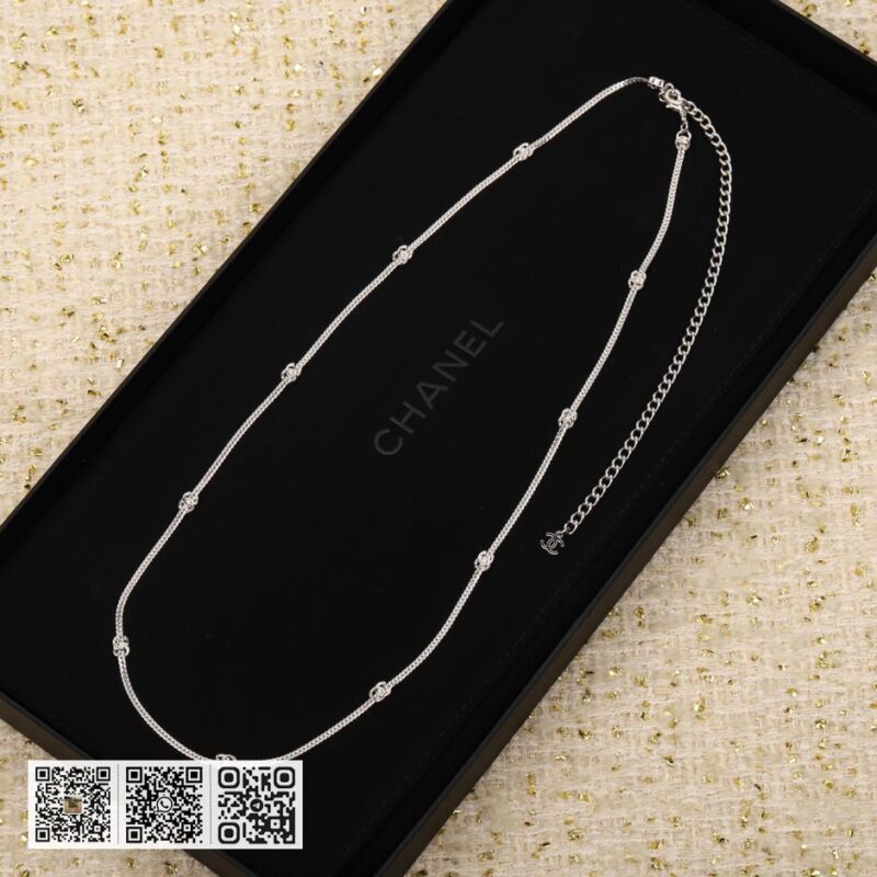 Chanel 10花蛇骨腰链 - Image 8