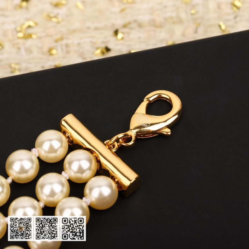 Chanel 纽扣双C珍珠手链 - Image 4
