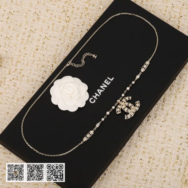 Chanel方块珍珠choker项链施华洛珍珠钻