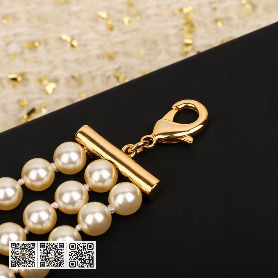 Chanel 纽扣双C珍珠项链 - Image 5