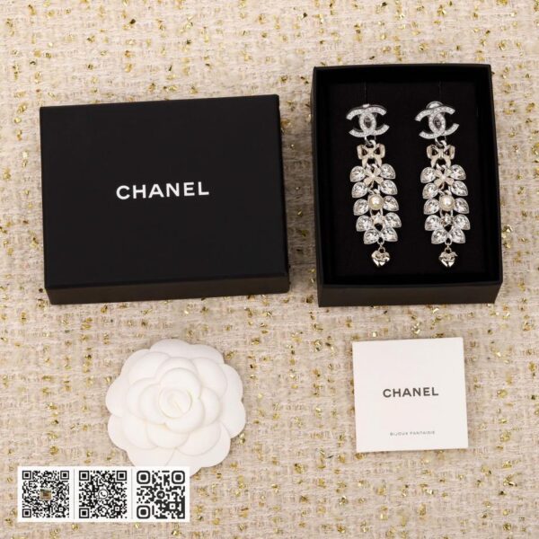 Chanel双c吊蝴蝶结爱心耳夹