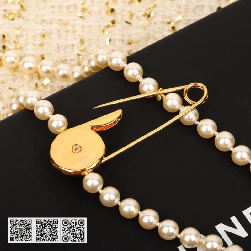 Chanel 纽扣双C珍珠毛衣链 - Image 5