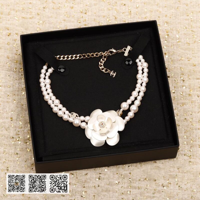 Chanel白色山茶花choker项链 - Image 2