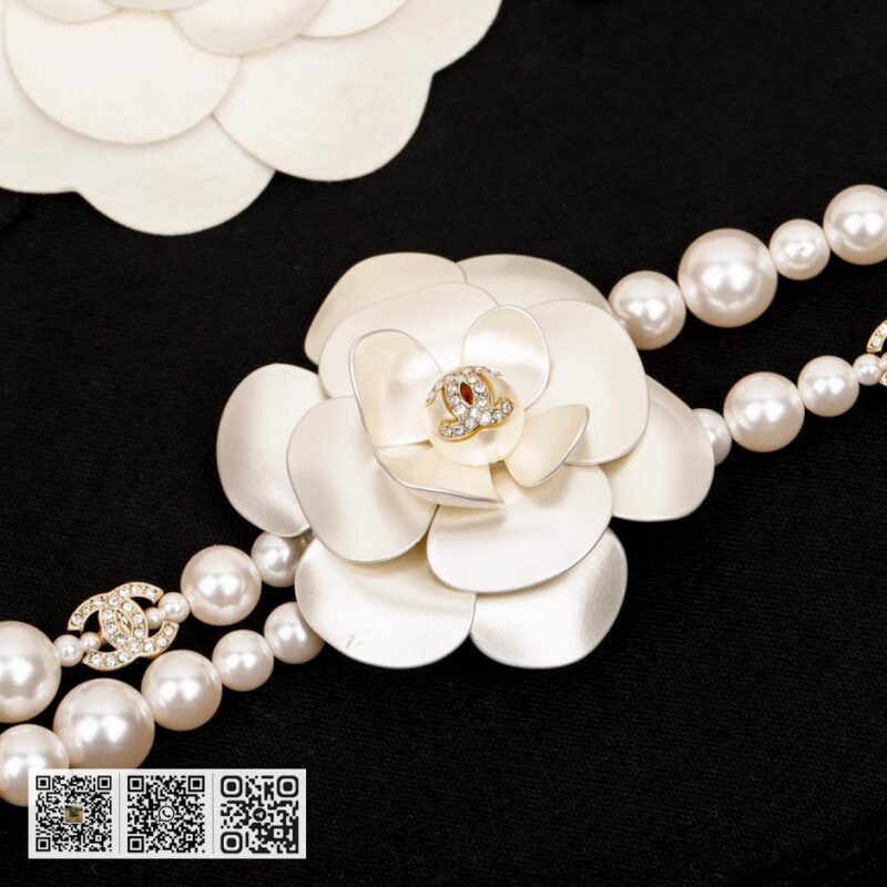 Chanel白色山茶花choker项链 - Image 4